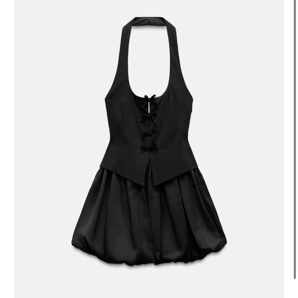 Zara Elegant Black Halter Dress - Picture 4 of 5